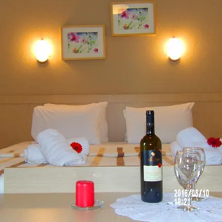 Peristeridi 폴리크로노