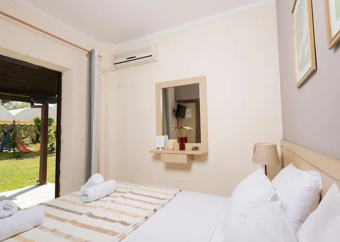 公寓 Magia Peristeridi 波利克罗诺