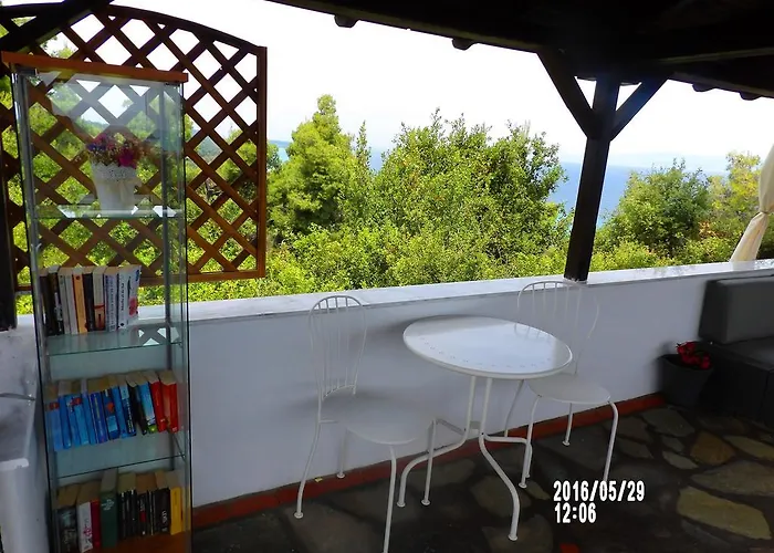 Magia Peristeridi 波利克罗诺