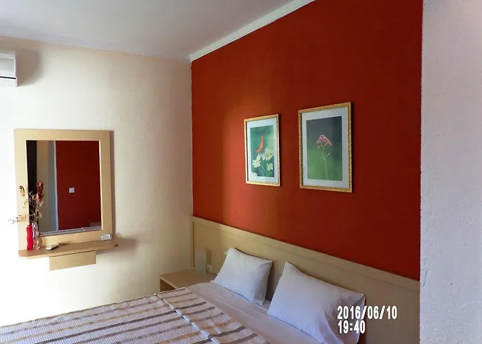 Magia Peristeridi 公寓 波利克罗诺